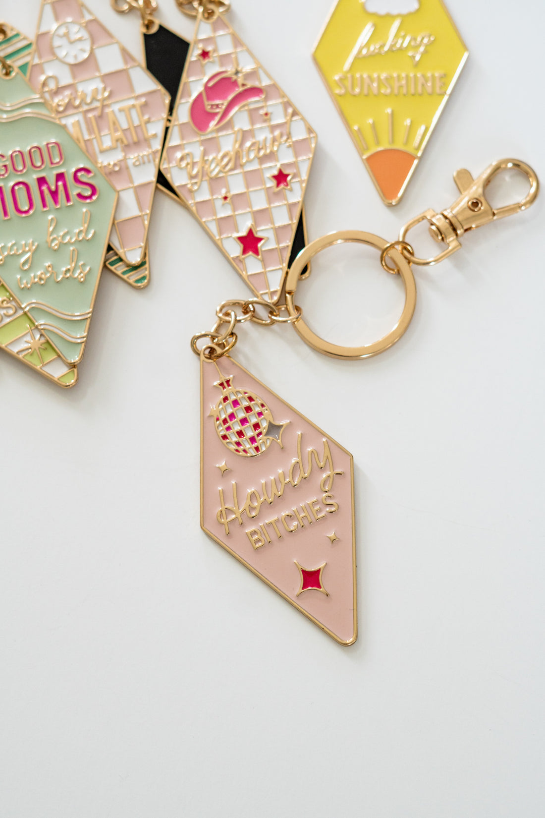 Retro Motel Keychains – Vintage Hotel Style